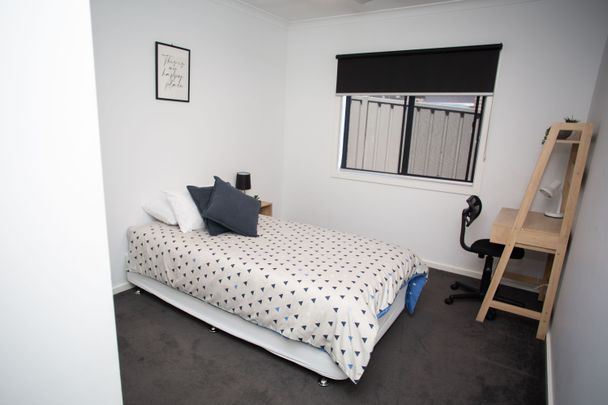 33A Pallett Street, Golden Square - Photo 1