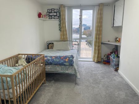 2 Bed Flat, Oscar Wilde Road, RG1 - Photo 5