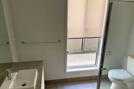 Light-filled, Four Bedroom Home in sought-after Torquay - Photo 5