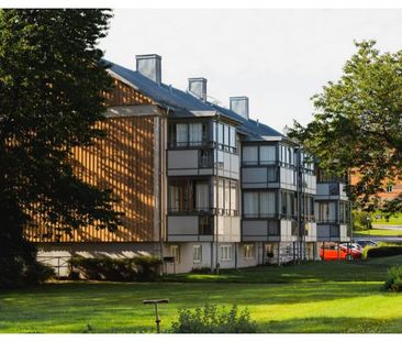 Varbergsvägen 76 B - Photo 1