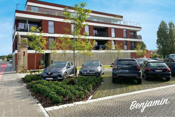 Nieuwbouwappartement met 1 slaapkamer, terras en garage te Dadizele - Photo 1