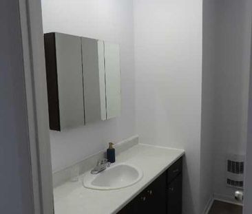 5 1/2 à louer — Trois-Rivières — 1 398 $ / mois — disponible 1er ju... - Photo 3