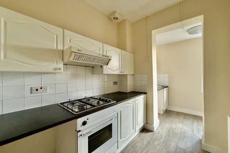 1 bed Flat Durham Road, Southend-on-Sea, SS2 - Photo 4