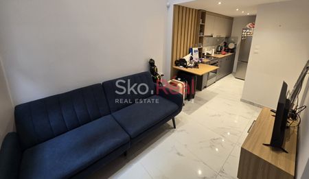 ΕΝΟΙΚΙΑΖΕΤΑΙ ριζικά ανακαινισμένο Loft δύο επιπέδων 40τ.μ στον Ισαόγειο χώρο﻿. - Photo 2