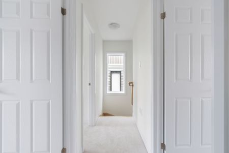 For Lease - 23 Greig Street, Brantford, Ontario - Photo 2