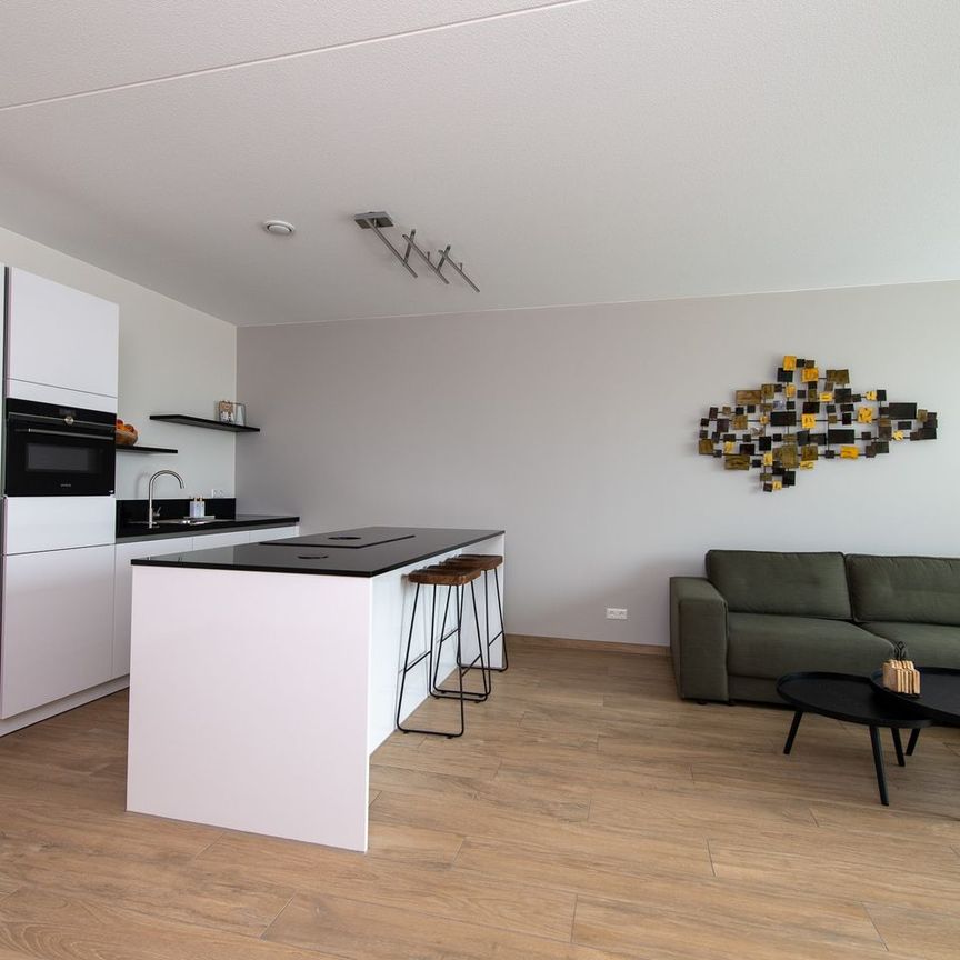 Appartement te huur: Bundlaan 236 1031 KA Amsterdam - Photo 1