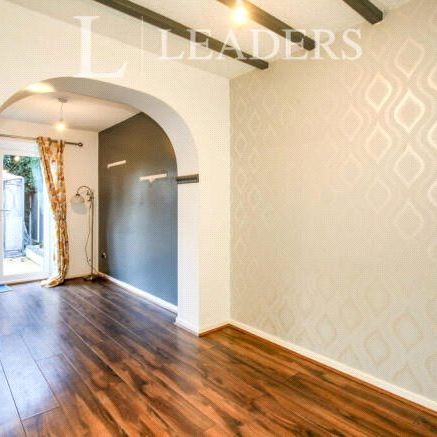 3 bedroom house to rent Red Lion Square, Chesterton, Newcastle, ST5 - Photo 1