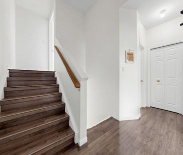 For Lease - 110 Activa Avenue Unit# A5, Kitchener, Ontario - Photo 5