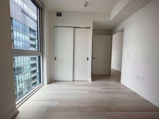 For Lease - 357 King Street Unit# 3708, Toronto, Ontario - Photo 1