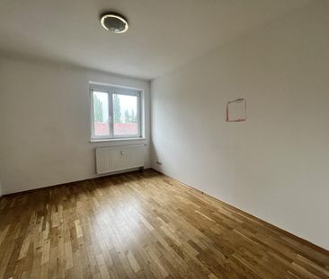 Prov. Frei - Ideale 3 Zimmer Wohnung, Küche möbliert, WG tauglich -... - Foto 3
