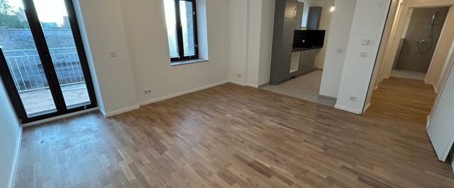 Erstbezug nach Sanierung - Schicke 2- Zimmer Wohnung mit EBK und Balkon zu vermieten! - Photo 1