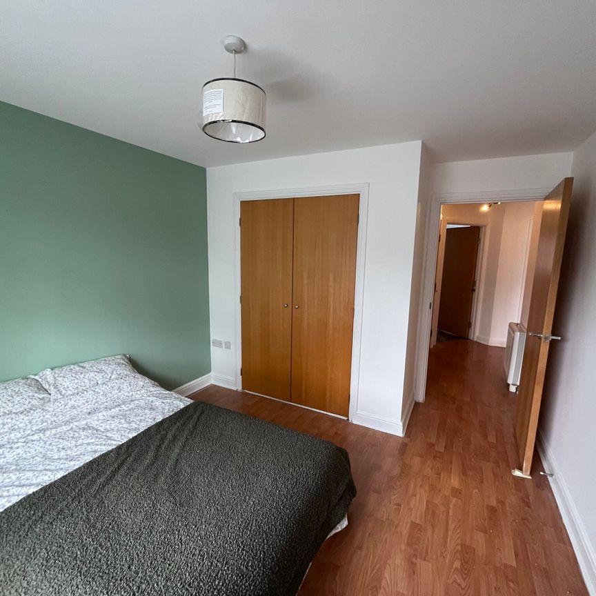 Riverside Drive- 2 Bed Flat- All inclusive bills! - Photo 1