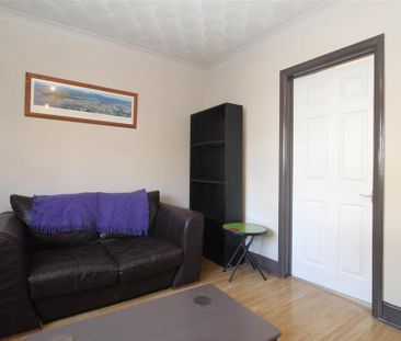 1 bedroom house to rent - Photo 2