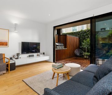 Architectural Brilliance Meets Lifestyle Luxury - Photo 2