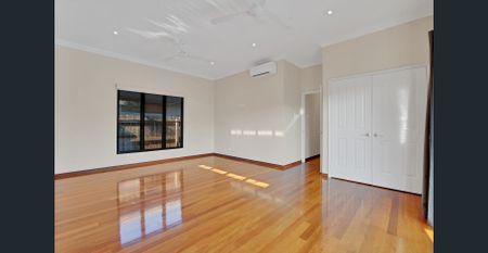 Executive Family Living with Pool, Shed & Theatre - Photo 5