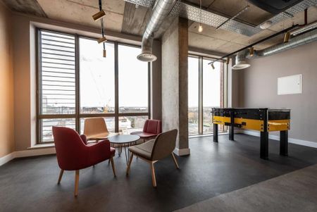 Studio to rent - Photo 2