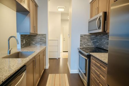 For Lease - 65 Oneida Crescent Unit# PH04, Richmond Hill, Ontario - Photo 5