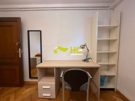 Alquiler Habitación en Urbanización - Campodon, Villaviciosa De Odón - Photo 3