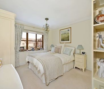 Enton Lane, Enton, Godalming, Surrey, GU8 - Photo 2