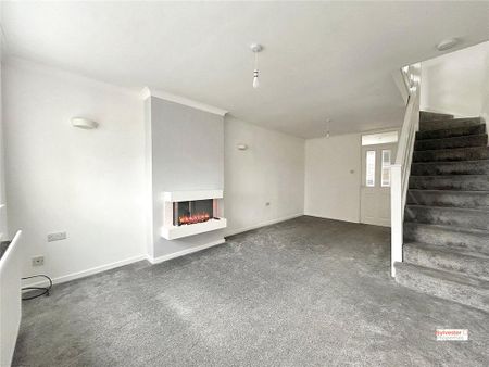 2 bedroom terraced house to rent - Photo 2