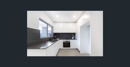 Spacious Granny Flat - Photo 2