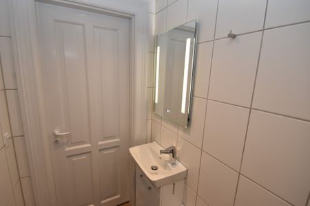 Hyggelig lejlighed i Aalborg Vestby med central beliggenhed - Photo 2