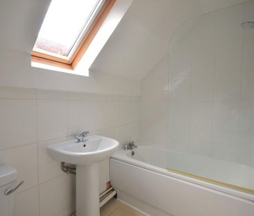 2 bedroom maisonette to rent - Photo 6