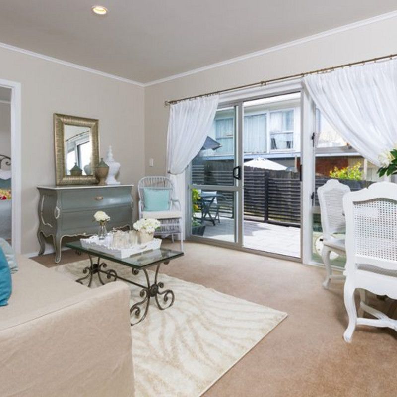 1/48 Gowing Drive - Photo 1