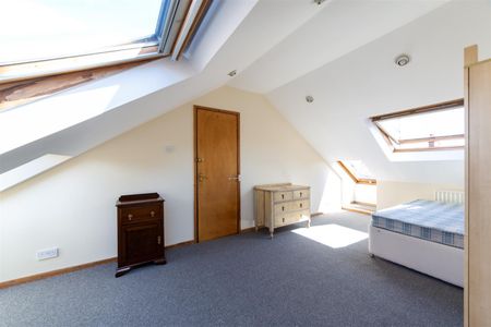 4 bed maisonette to rent in Wolseley Gardens, Newcastle Upon Tyne, NE2 - Photo 4