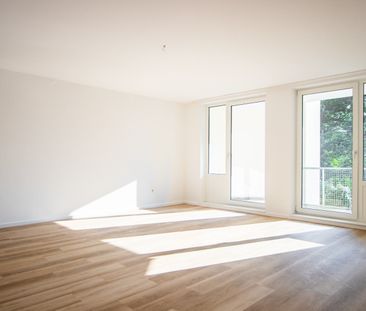 Schick renovierte 3 Zimmerwohnung mit Balkon und Tiefgarage im Zent... - Photo 6