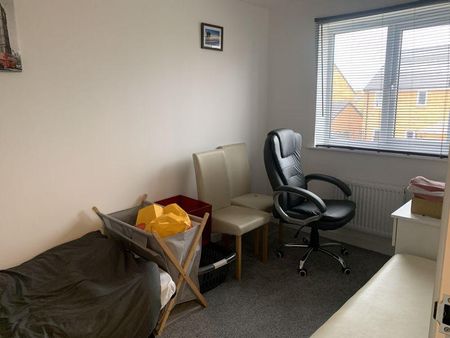2 bedroom property to rent - Photo 4