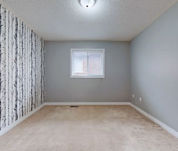 For Lease - 10 Pears Court Unit# Upper, Clarington, Ontario - Photo 3