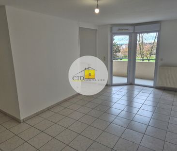 Location Appartement 3 pièces 66m² ST BONNET DE MURE 69720 - Photo 2
