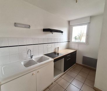 Location Appartement 2 pièces 45m² ST PIERRE DU MONT 40280 - Photo 3