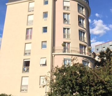 Location Appartement 1 pièce 32m² - Photo 3