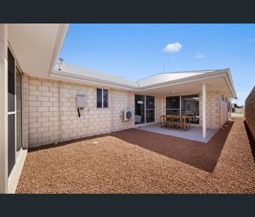 3/30 Belford Rd, Lakelands, WA 6180 - Photo 1