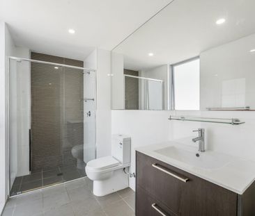 Modern 3 Bedroom Apartment with City Views in the Heart of Liverpool - Photo 3