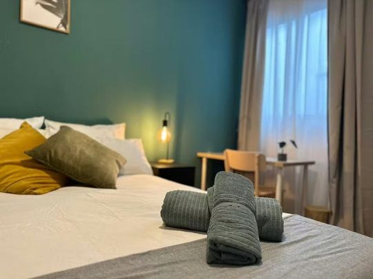 Calle de la Victoria, Madrid, Community of Madrid 28012 - Foto 1