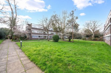 Chessington Road, Epsom, KT17 - Photo 5