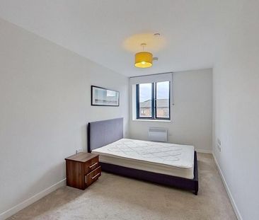 2 bedroom flat to rent - Photo 6