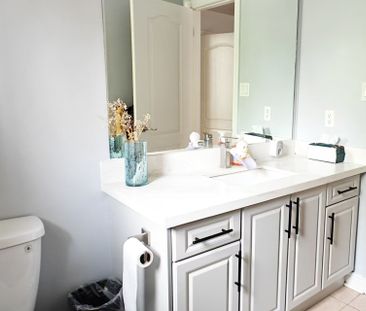 For Lease - 111 Park Place Drive, Markham, Ontario - Photo 2