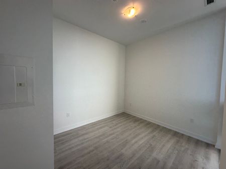 For Lease - 15 Richardson Street Unit# 2108, Toronto, Ontario - Photo 3