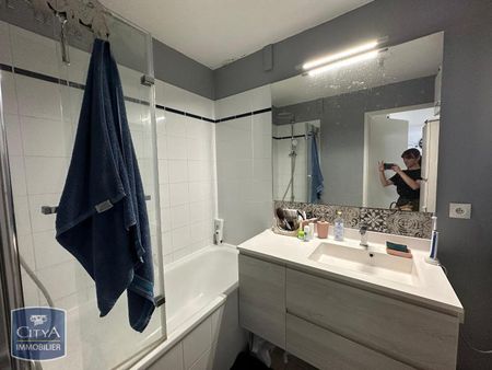 Location Appartement 3 pièces 58m² EVREUX 27000 - Photo 2