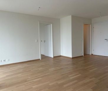 Bel appartement de 2 pièces au 5ème étage - Photo 2