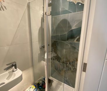 Room in a Shared House, Galpins Road, CR7 - Photo 4