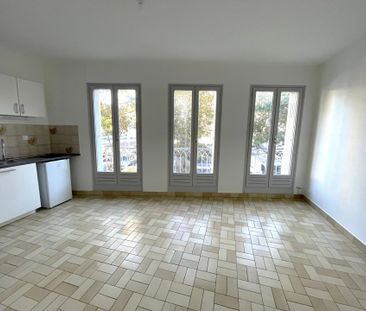 Location Appartement 1 pièce 21m² TOURS 37000 - Photo 2