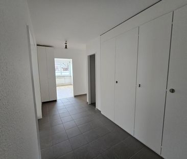 "Frisch renovierte, helle 4.5-Zimmer-Wohnung in Therwil sofort bezu... - Photo 6