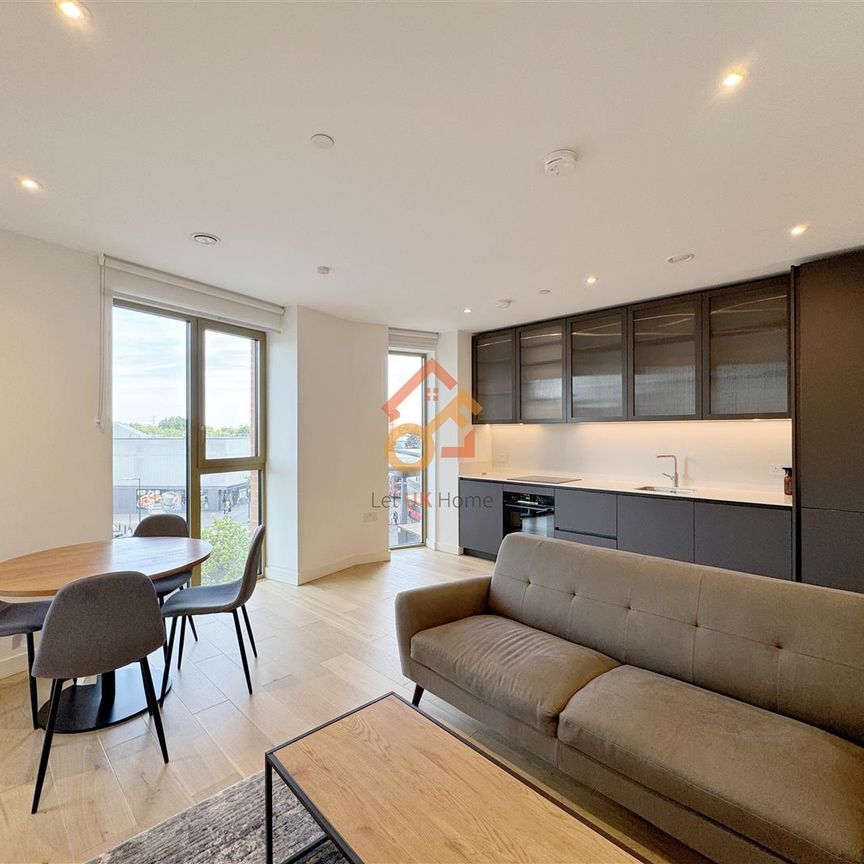 East Apartments, 1 Ashley Road, London N17 - Photo 1