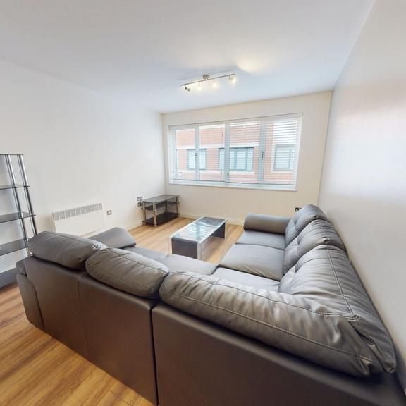 2 bedroom apartment to rent - Photo 1