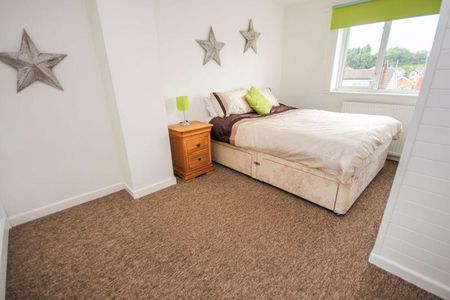 5 bedroom terraced house to rent - Photo 3